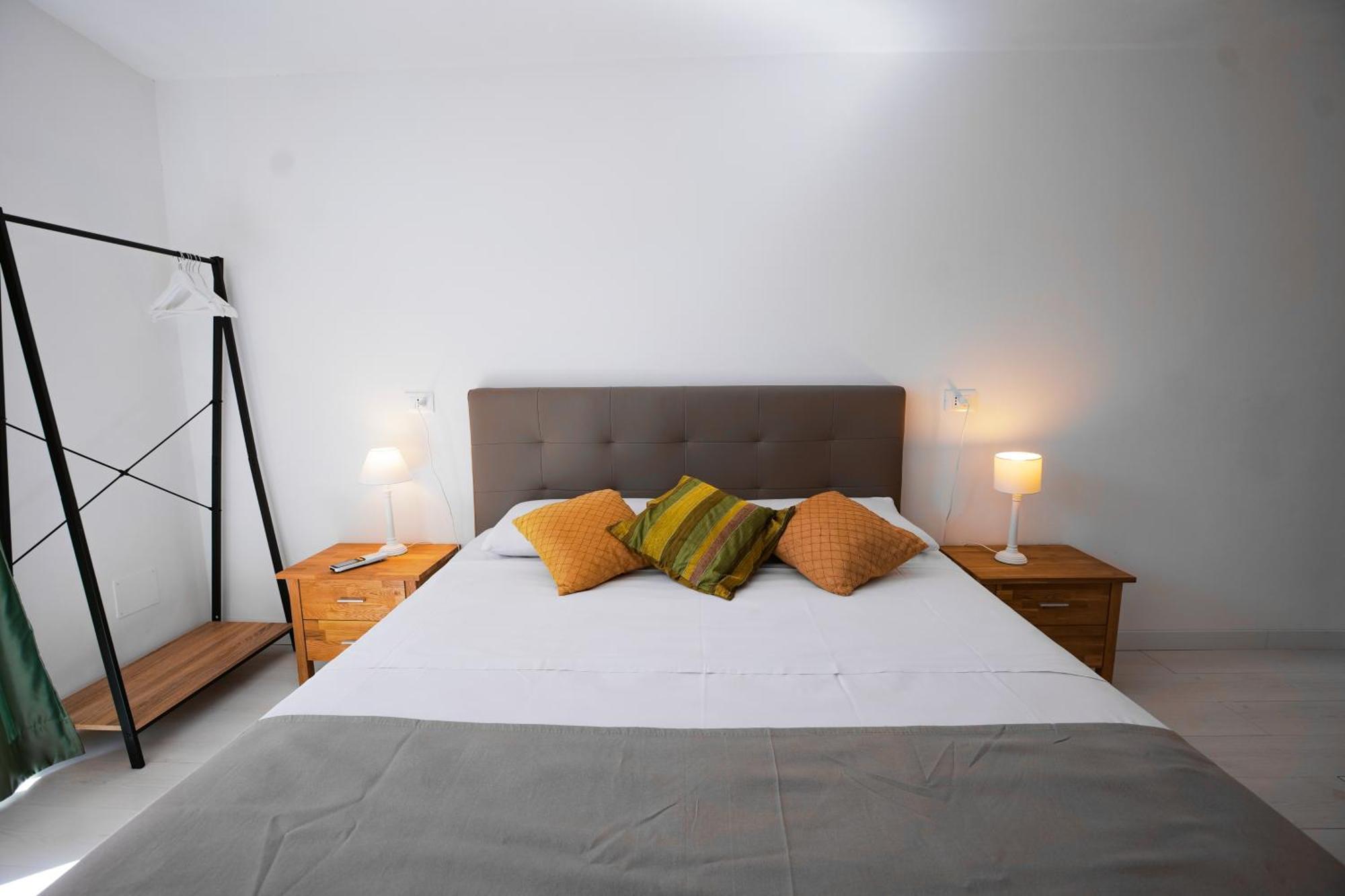Giardino Dell'Impossibile Di Antonino Campo Apartment ฟาวีญานา ภายนอก รูปภาพ