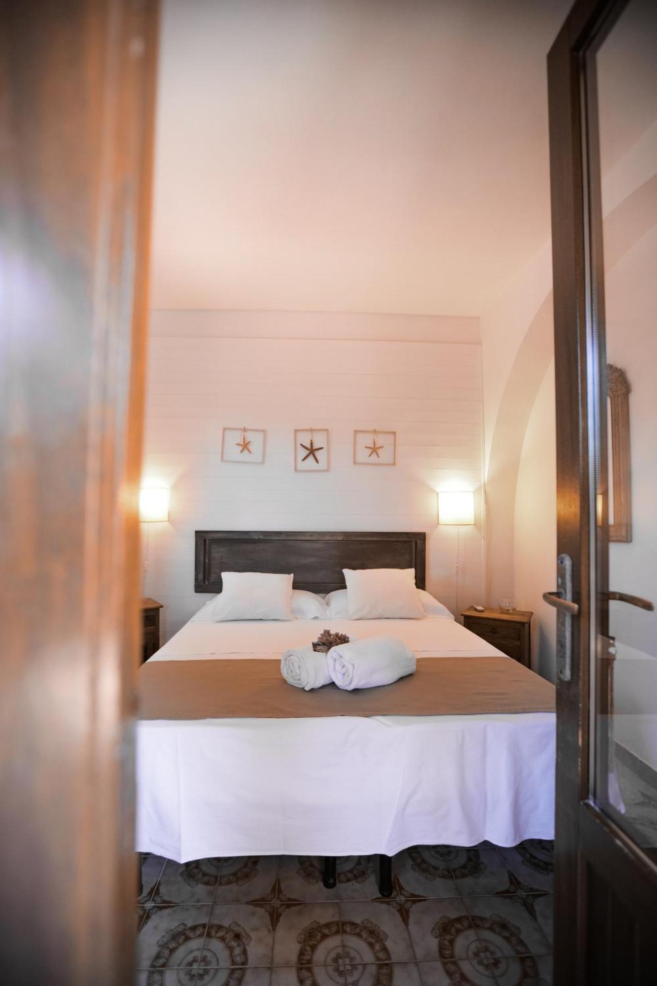 Giardino Dell'Impossibile Di Antonino Campo Apartment ฟาวีญานา ห้อง รูปภาพ