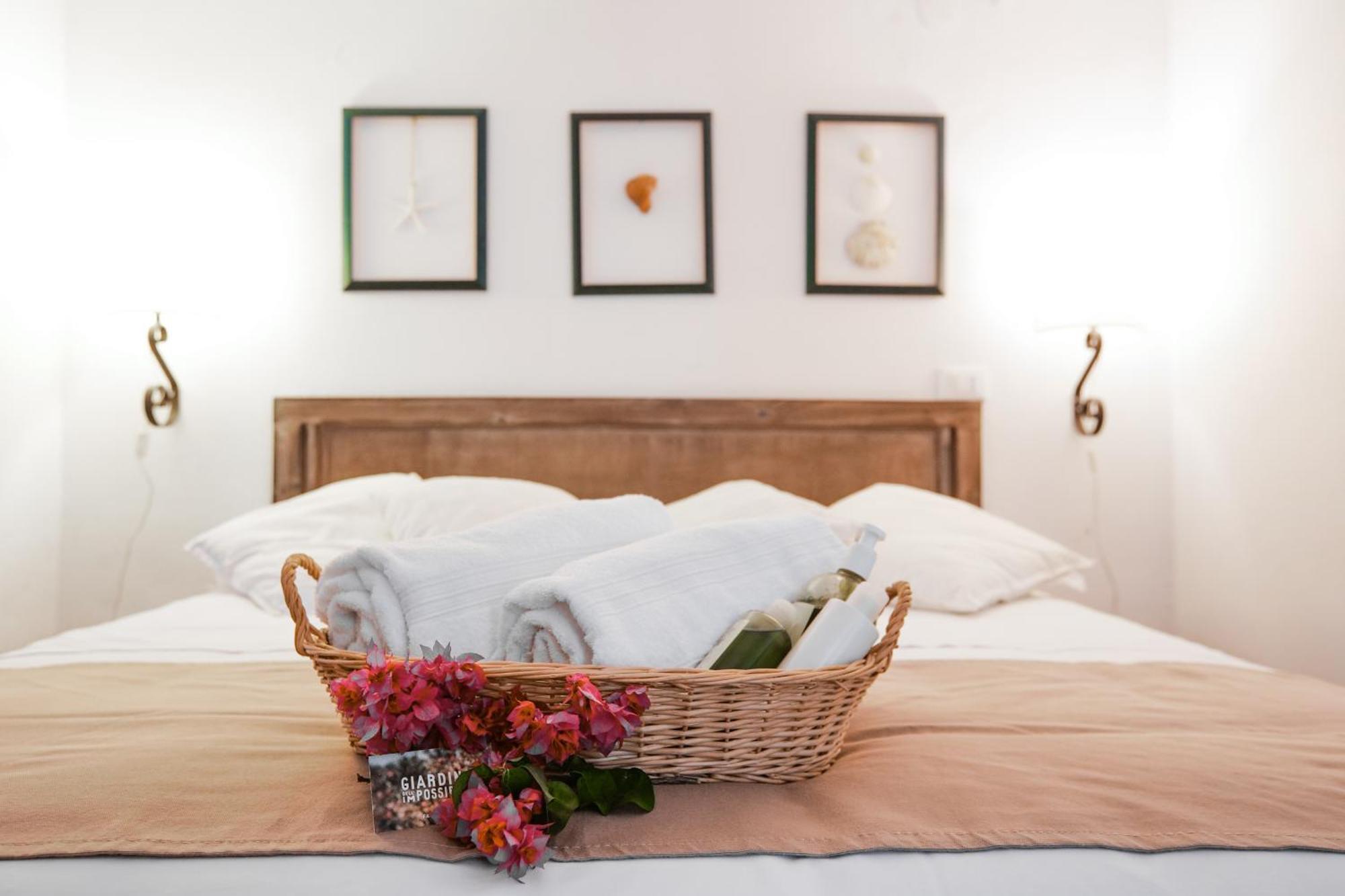 Giardino Dell'Impossibile Di Antonino Campo Apartment ฟาวีญานา ห้อง รูปภาพ