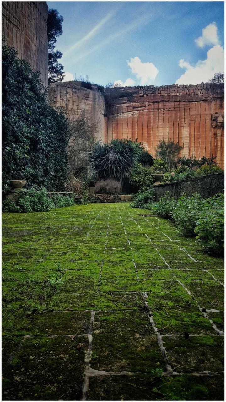 Giardino Dell'Impossibile Di Antonino Campo Apartment ฟาวีญานา ภายนอก รูปภาพ