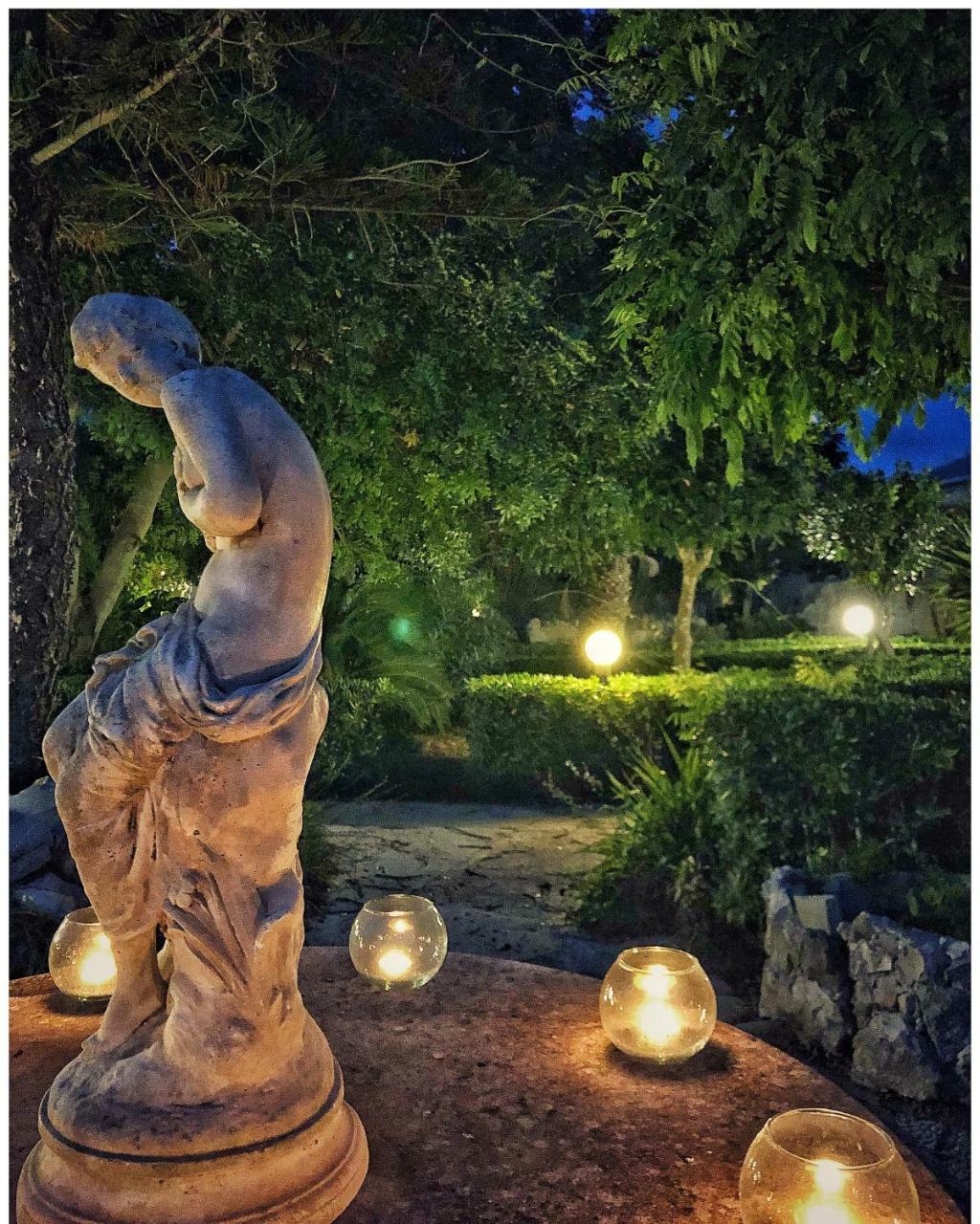 Giardino Dell'Impossibile Di Antonino Campo Apartment ฟาวีญานา ภายนอก รูปภาพ